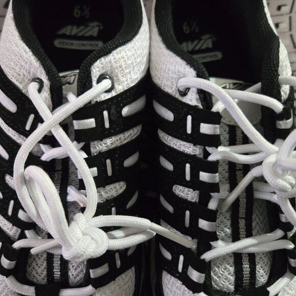 Avia Sneakers Worn Once Excellent  Condition Size 6.5 Beautiful! - Picture 6 of 7